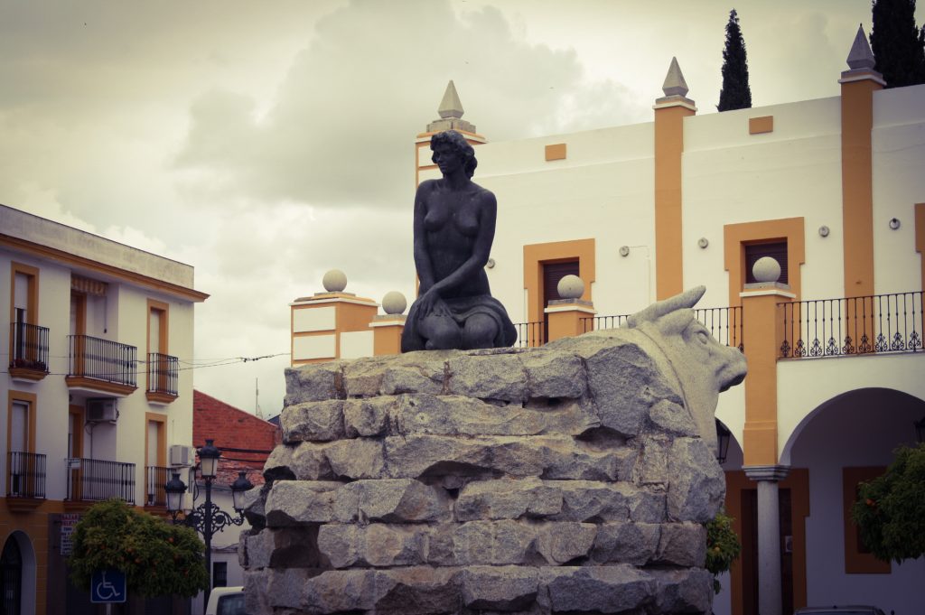 Plaza de la fuente de Cabeza del Buey (A. Briz)