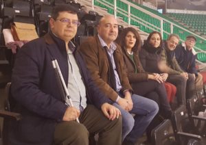 De izquierda a derecha: Juan Carlos, Paco (empresario), Mar concejala de C´s, Emi, su marido y el Presidente del club José Domine.