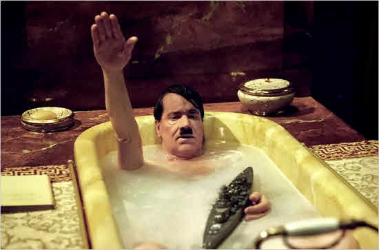 GF0G9JV1(2) El director suizo de origen judío Dani Levy llevó al cine una paródica visión de Hitler en ‘Mi Führer’.