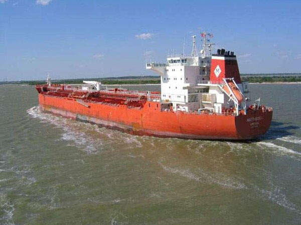 DOCU_GRUPO SECUESTRO BARCO Petrolero ‘Mattheos I, secuestrado el 11 de septiembre de 2011 en el golfo de Guinea, con 23 tripulantes a bordo, cinco de ellos españoles. EFE