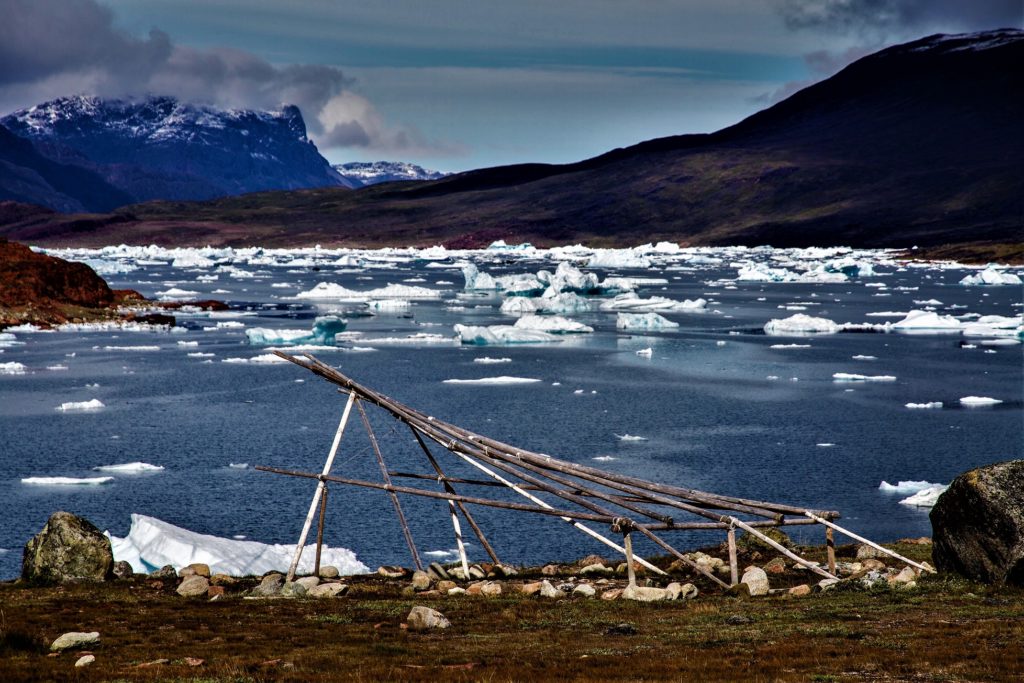 Sopa de hielo en la ensenada de Tasiusaq. Fiordo de Equalualitsuq